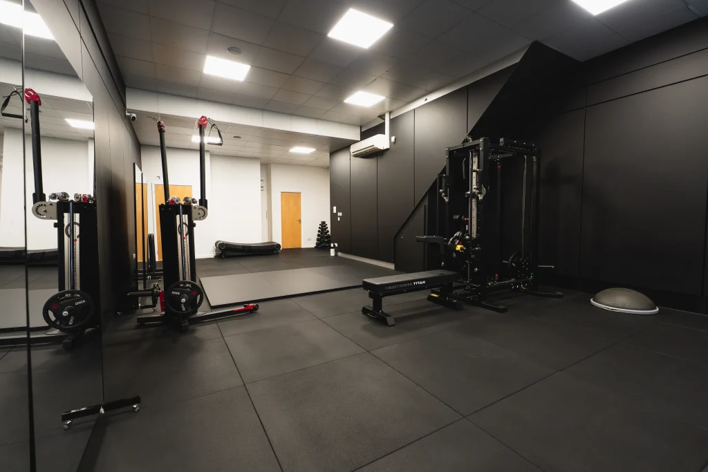 Bristol Biomechanics clinic and purpose-built movement studio for rehabilitation and posture correction